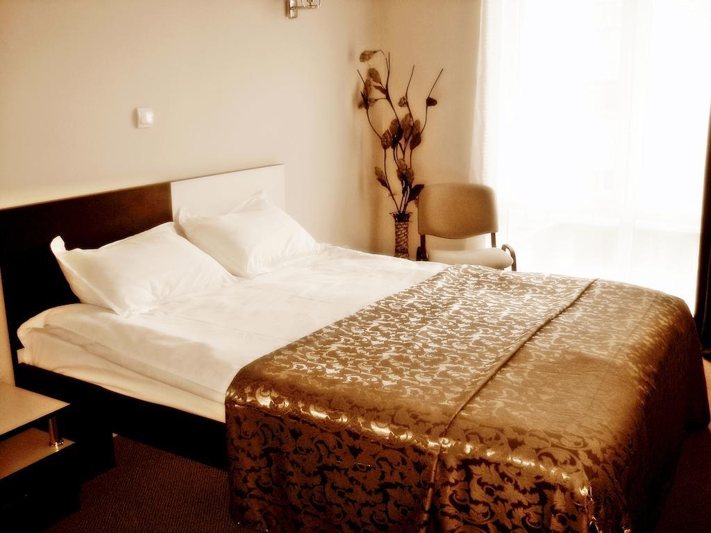 Hotel Babilon Bukarest Rum bild