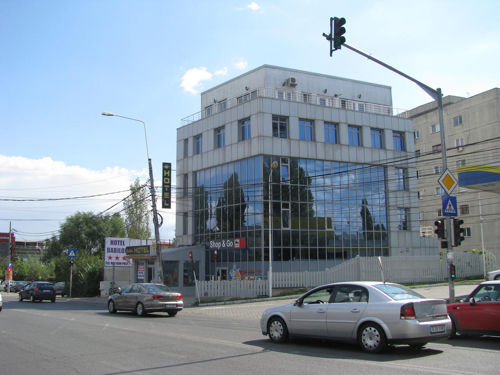 Hotel Babilon Bukarest Exteriör bild