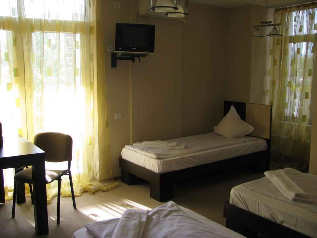 Hotel Babilon Bukarest Rum bild